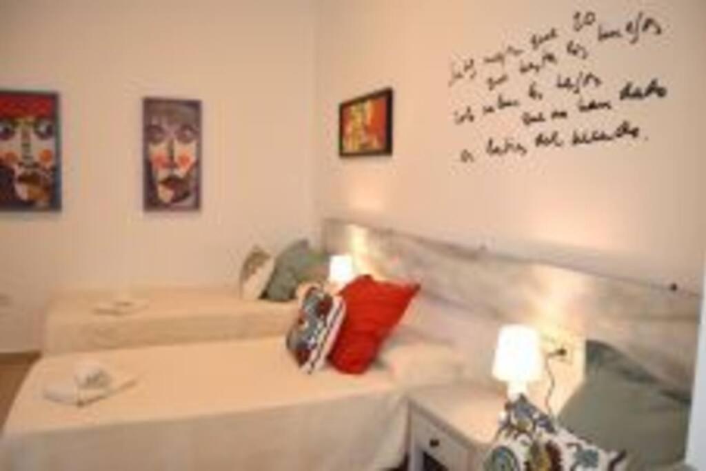 Apartamento Veedor Bulevar De Los Suenos Cádiz Exterior photo